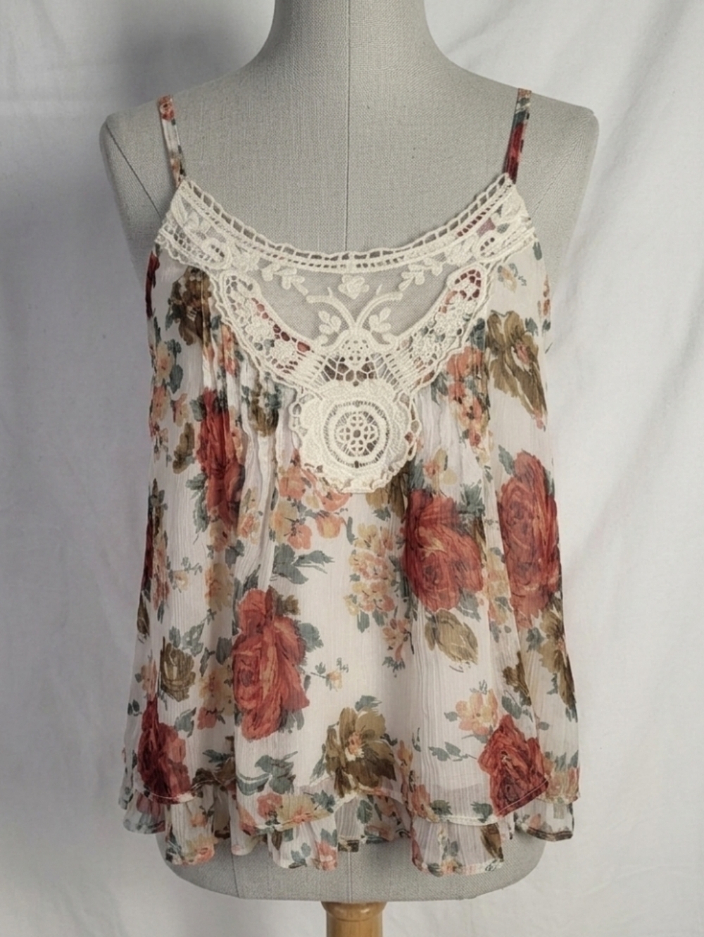 MYTH Vintage Y2K Fairy Floral Cami  Sleeveless Crochet Boho Ruffle Tank Small
